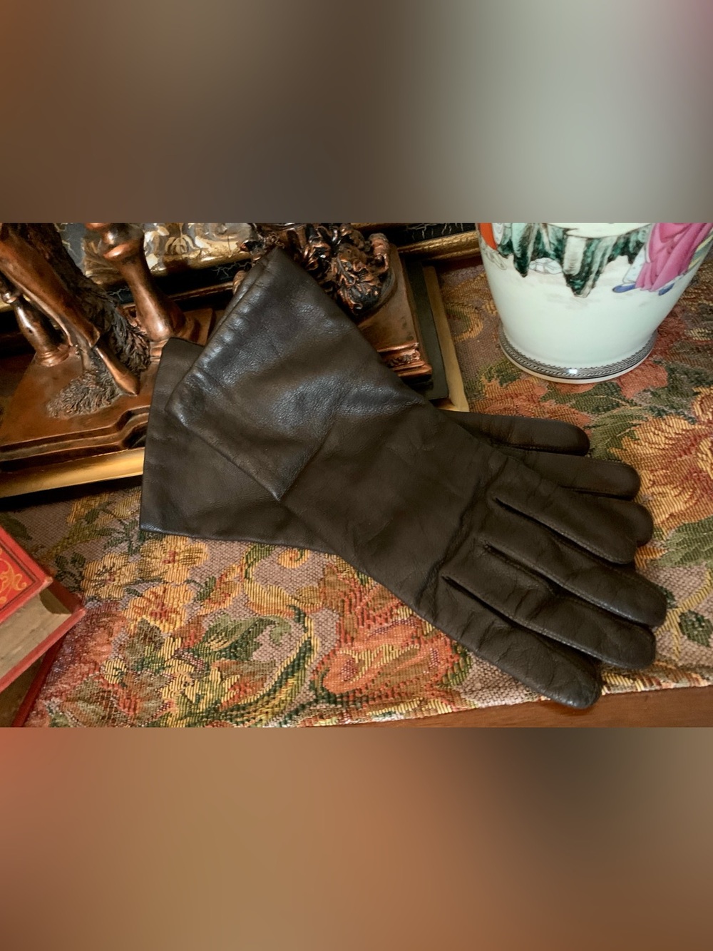 Vintage Czech Republic Elegant Dark Chocolate Brown Leather Gloves